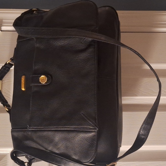 Black Leather Shoulder Bag By Capezio - Picture 14 of 16